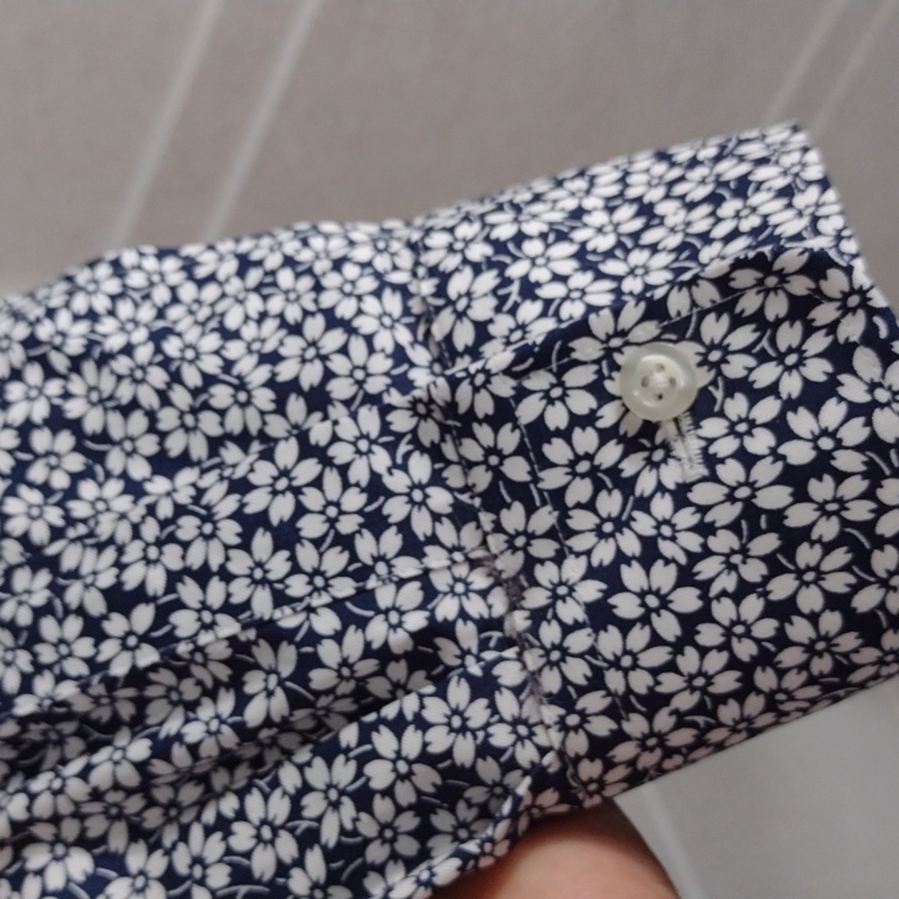 Land's End no-iron black and white cotton button-down shirt 12 - Picture 2 of 7